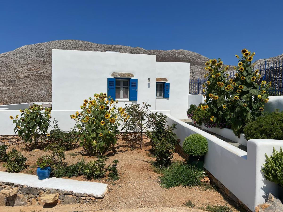 Cycladic Houses In Rural Surrounding Amorgos Exterior foto